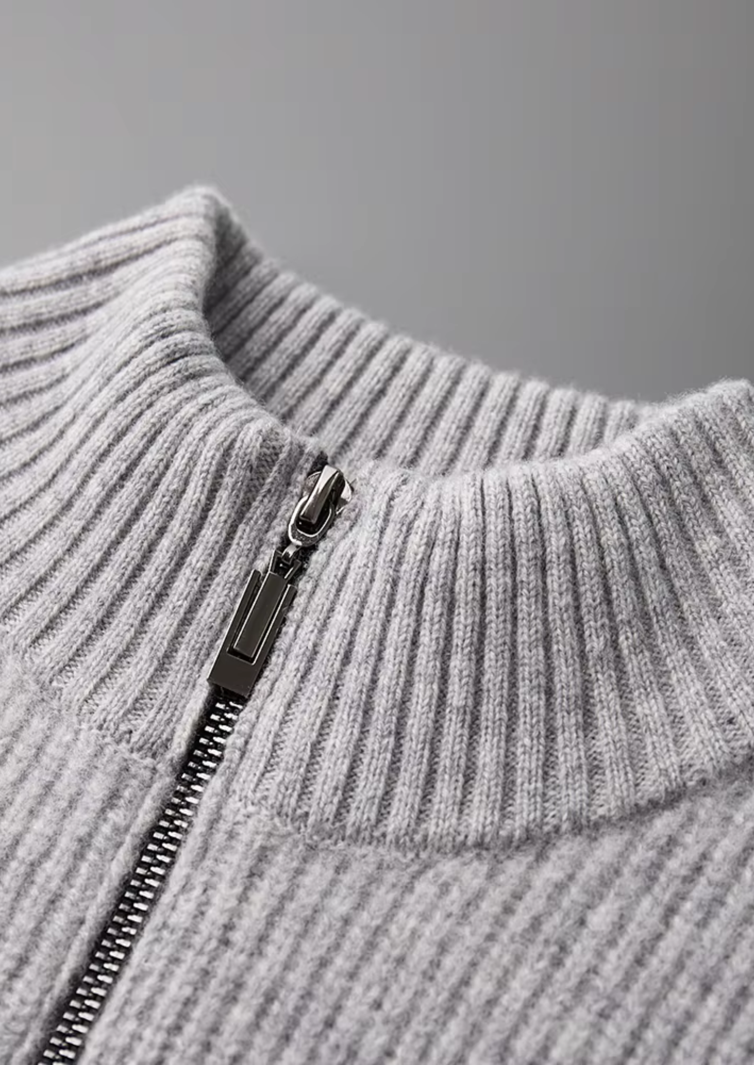 Merino Wool Extra-Fine Ribbed Knit Cardigan