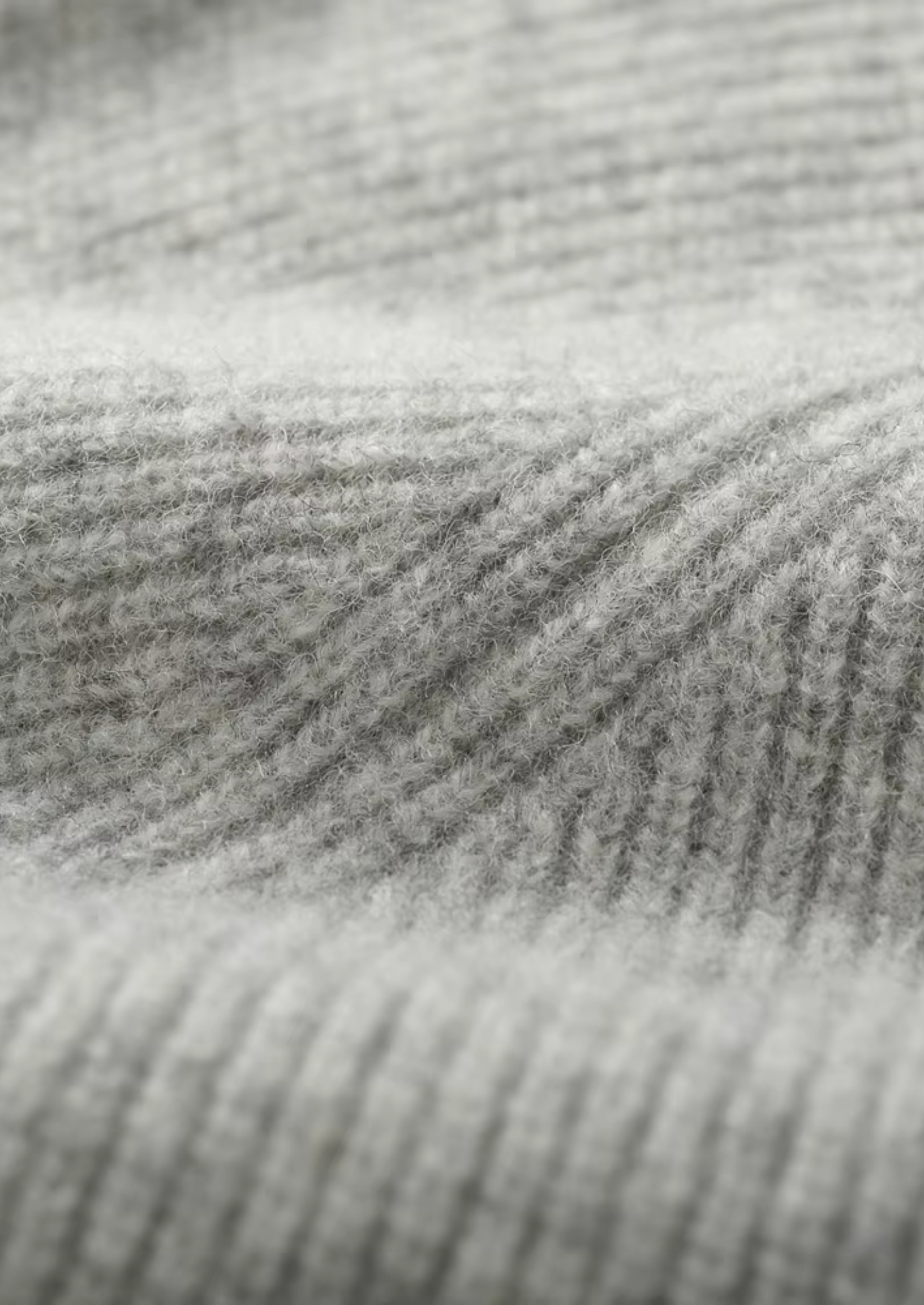 Merino Wool Extra-Fine Ribbed Hoodie With Zip