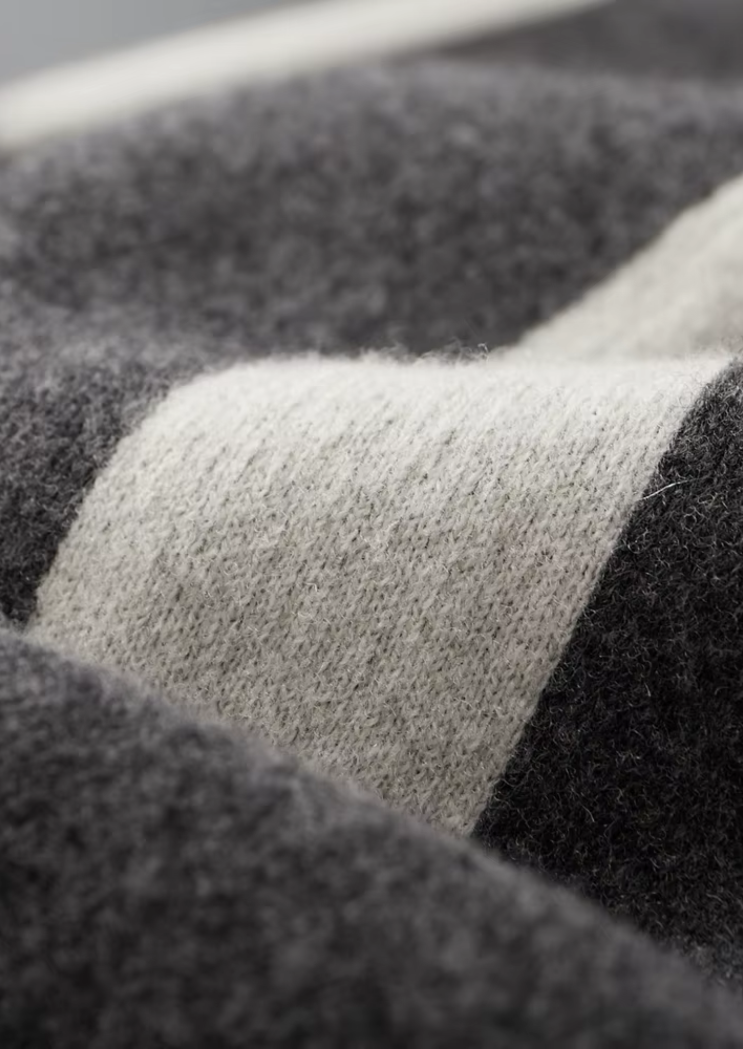 Merino Wool Extra-Fine Wide Leg Trousers