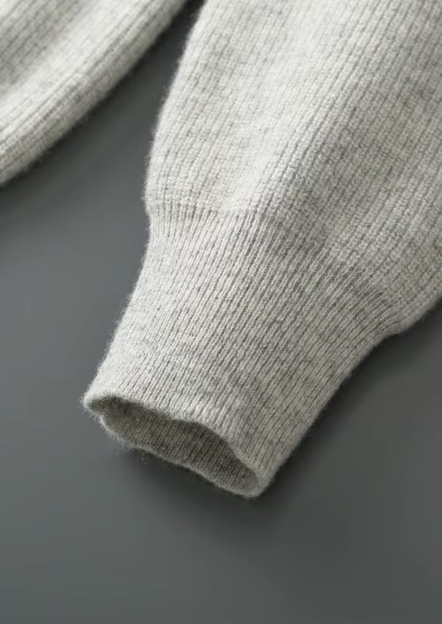 Merino Wool Extra-Fine Ribbed Hoodie With Zip