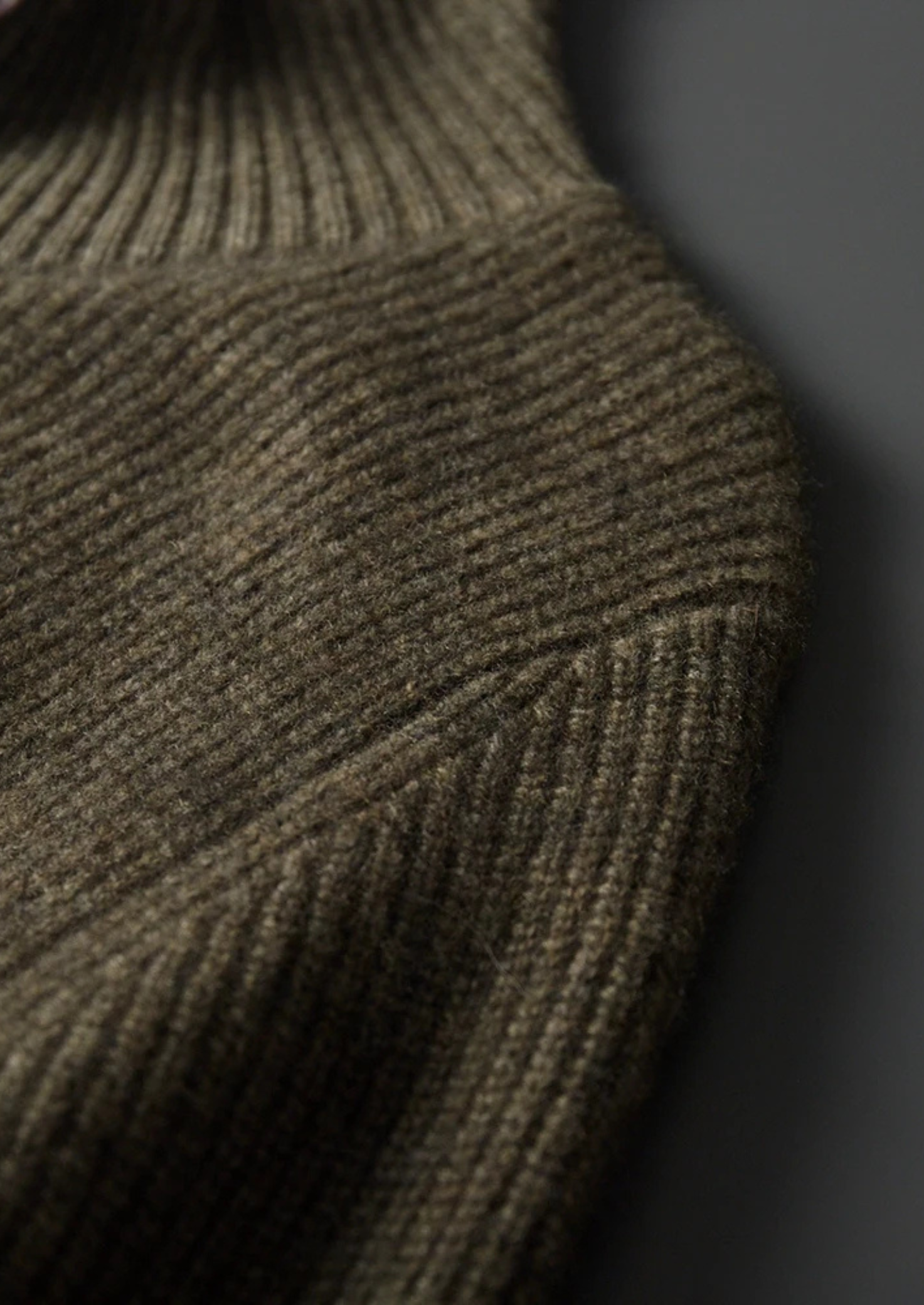 Men’s Button-Up Cashmere Cardigan with Ribbed Collar