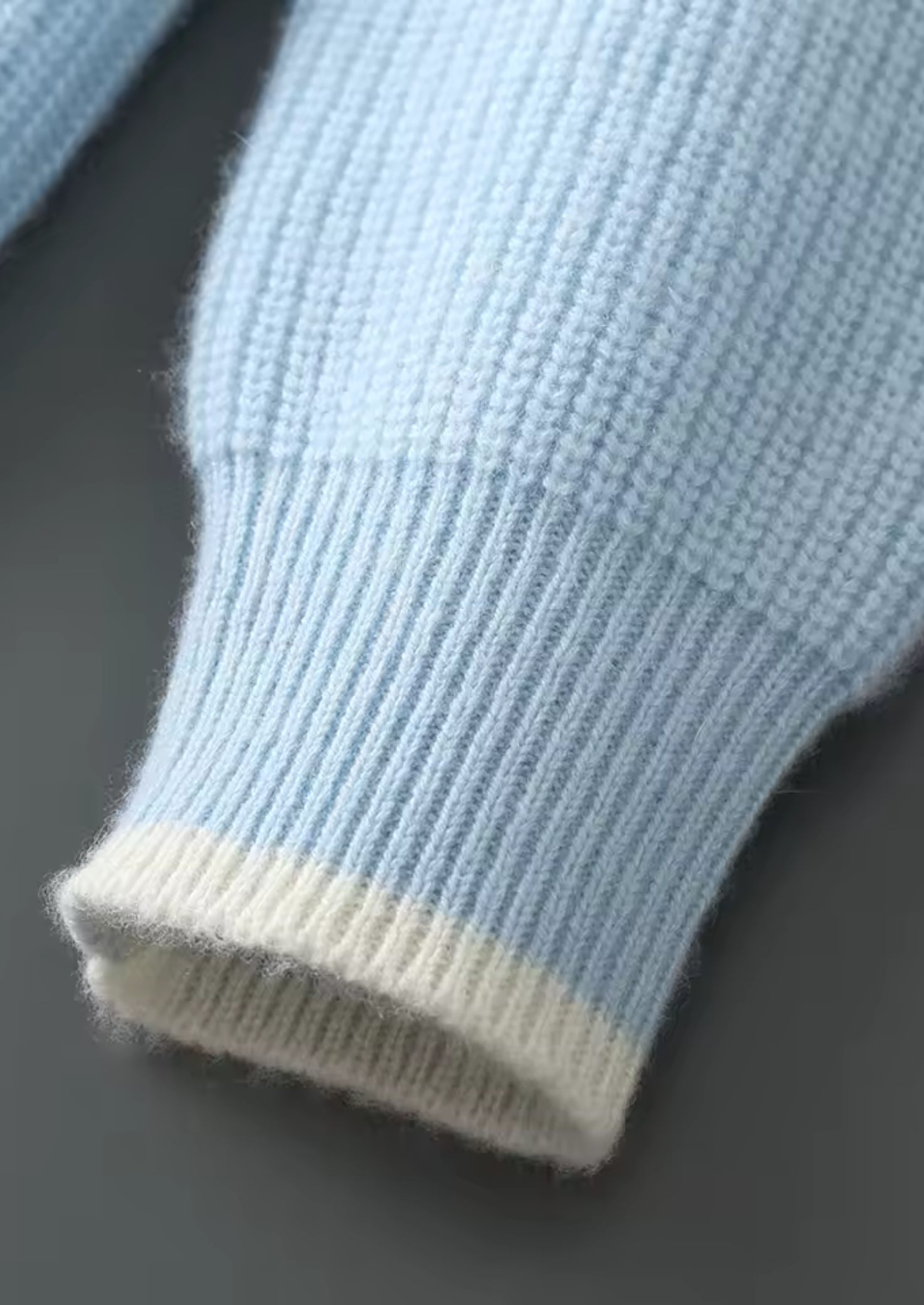 Merino Wool Extra-Fine Crewneck Two-Tone