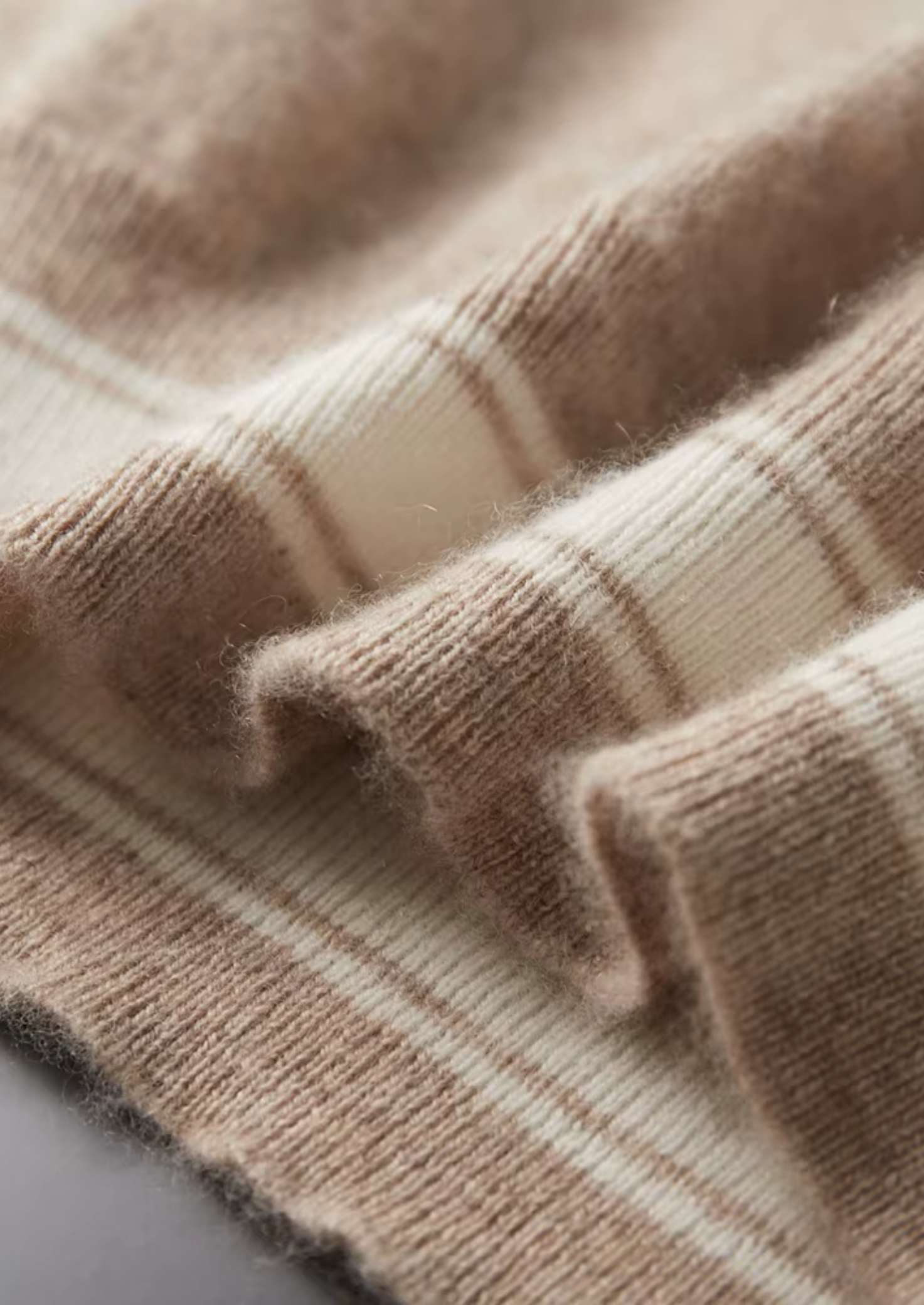 Premium Cashmere V-Neck Set