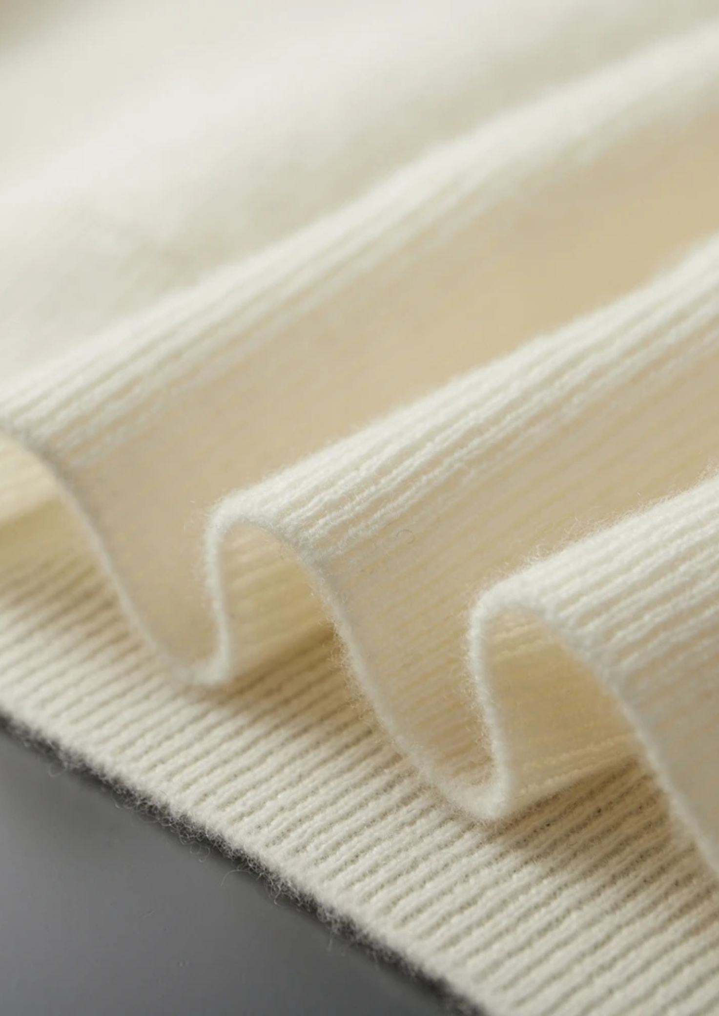 Men’s Cashmere Ribbed Half-Zip Knit Sweater