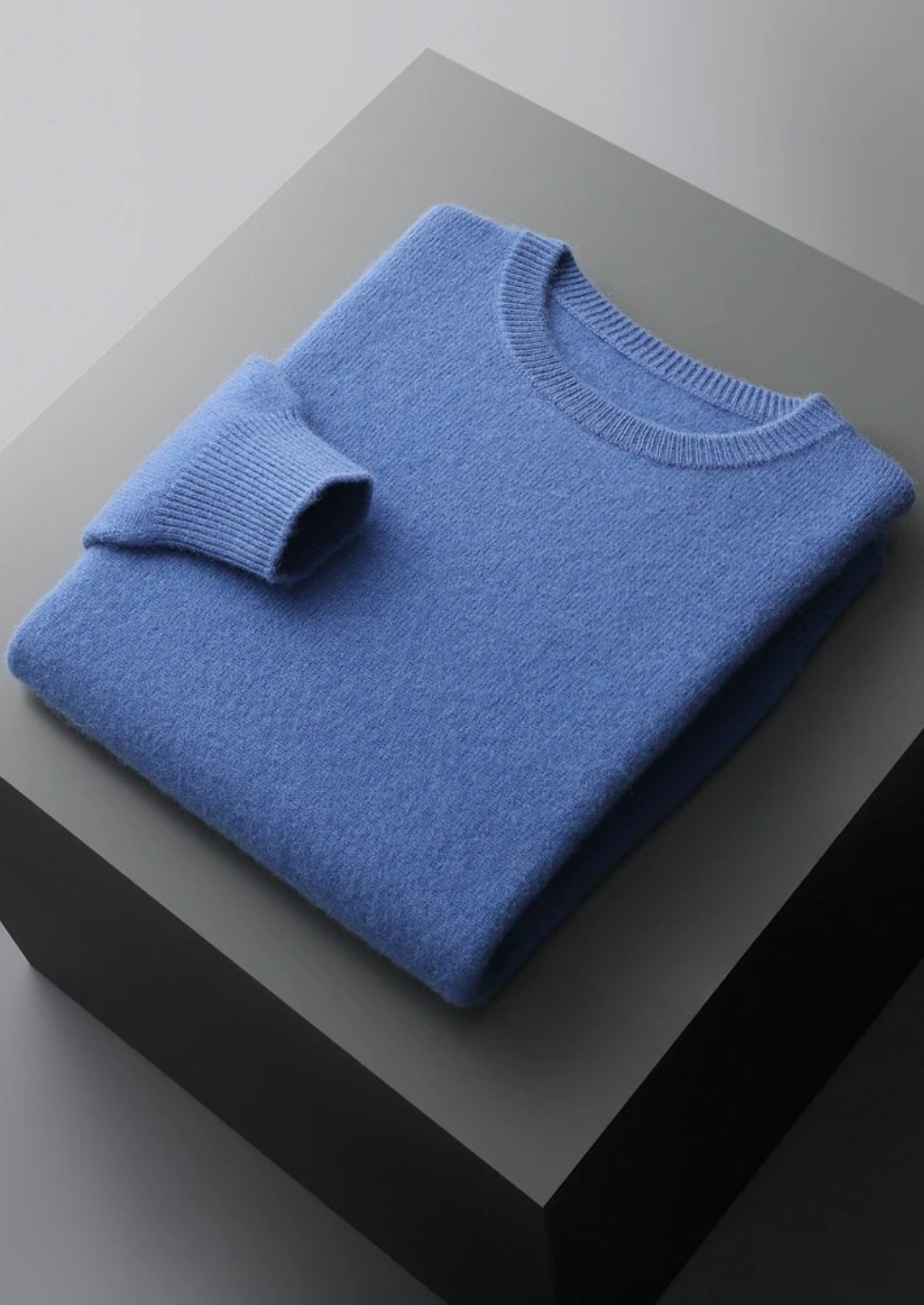 Extra-Fine Merino Wool Classic Crewneck Sweater