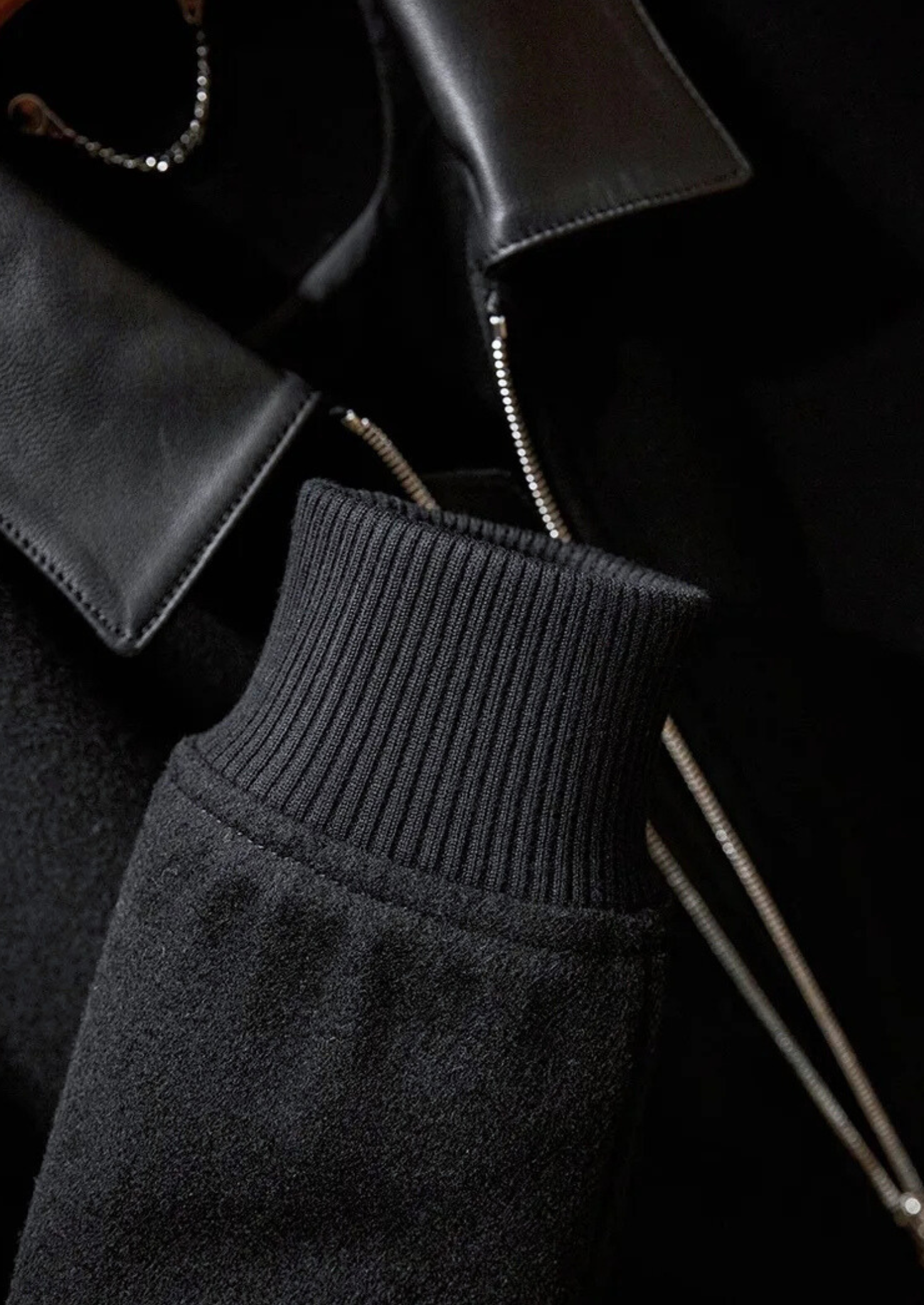 Men’s Zip-Up Bomber Jacket in Cashmere