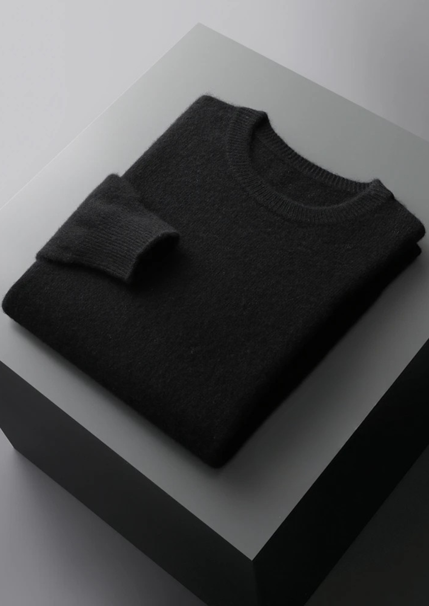 Extra-Fine Merino Wool Classic Crewneck Sweater