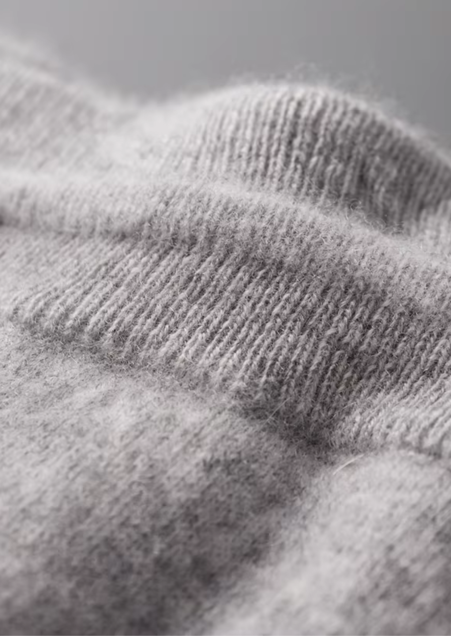 Premium Cashmere V-Neck Set