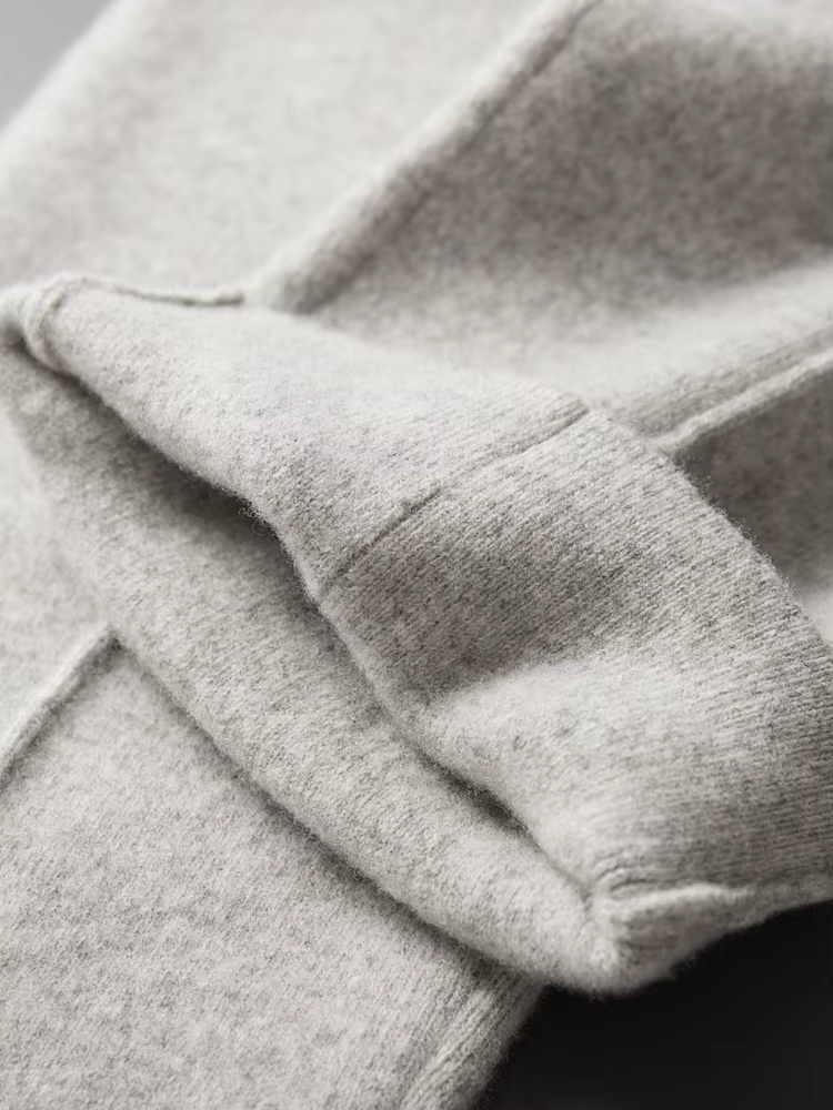 Merino Wool Extra-Fine Slim Fit Trousers