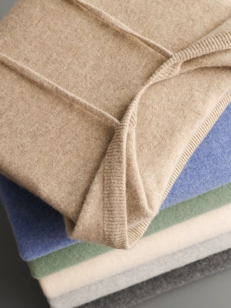 Merino Wool Extra-Fine Casual Zip Hoodie