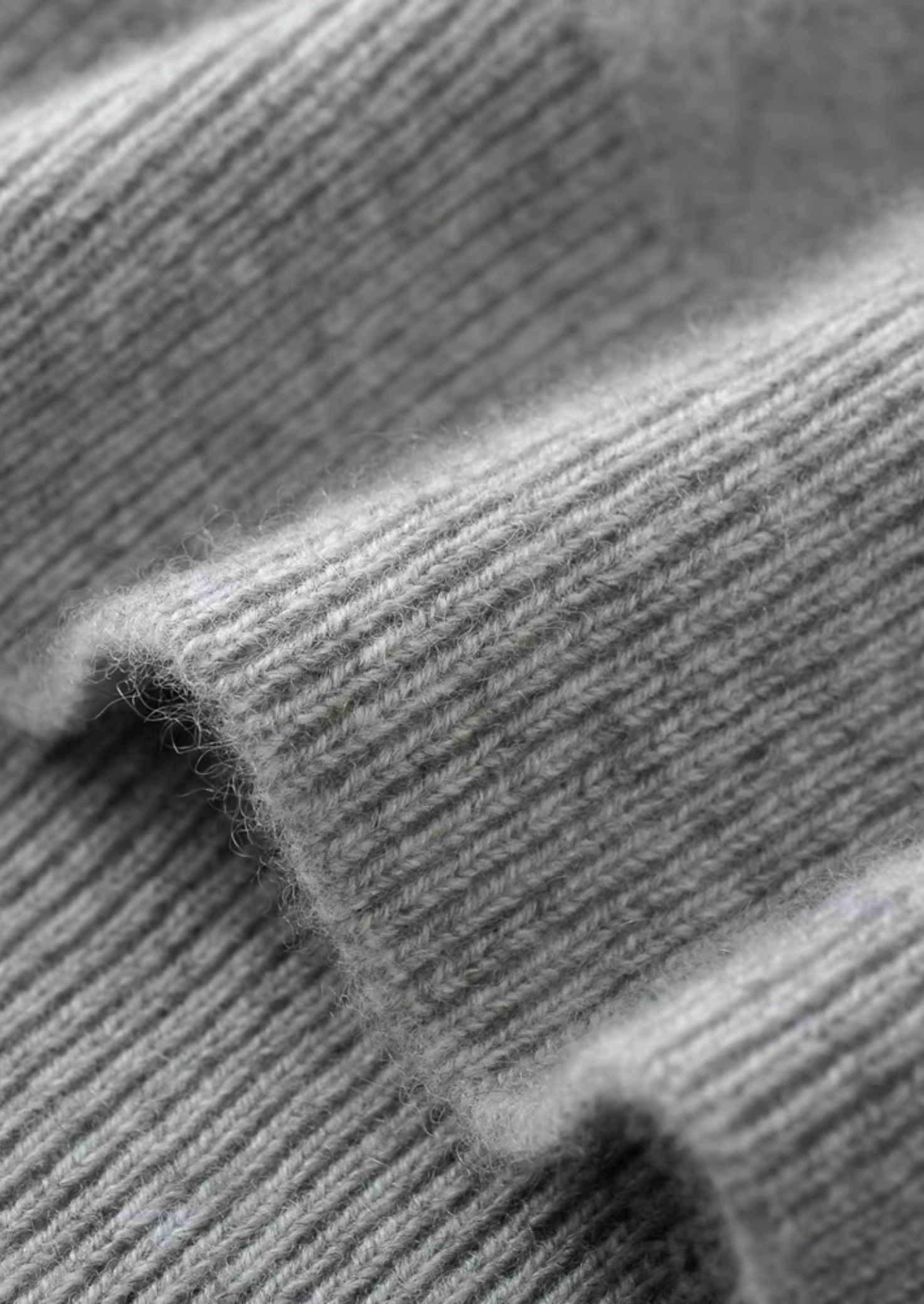 Merino Wool Extra-Fine V-Neck Knit Cardigan