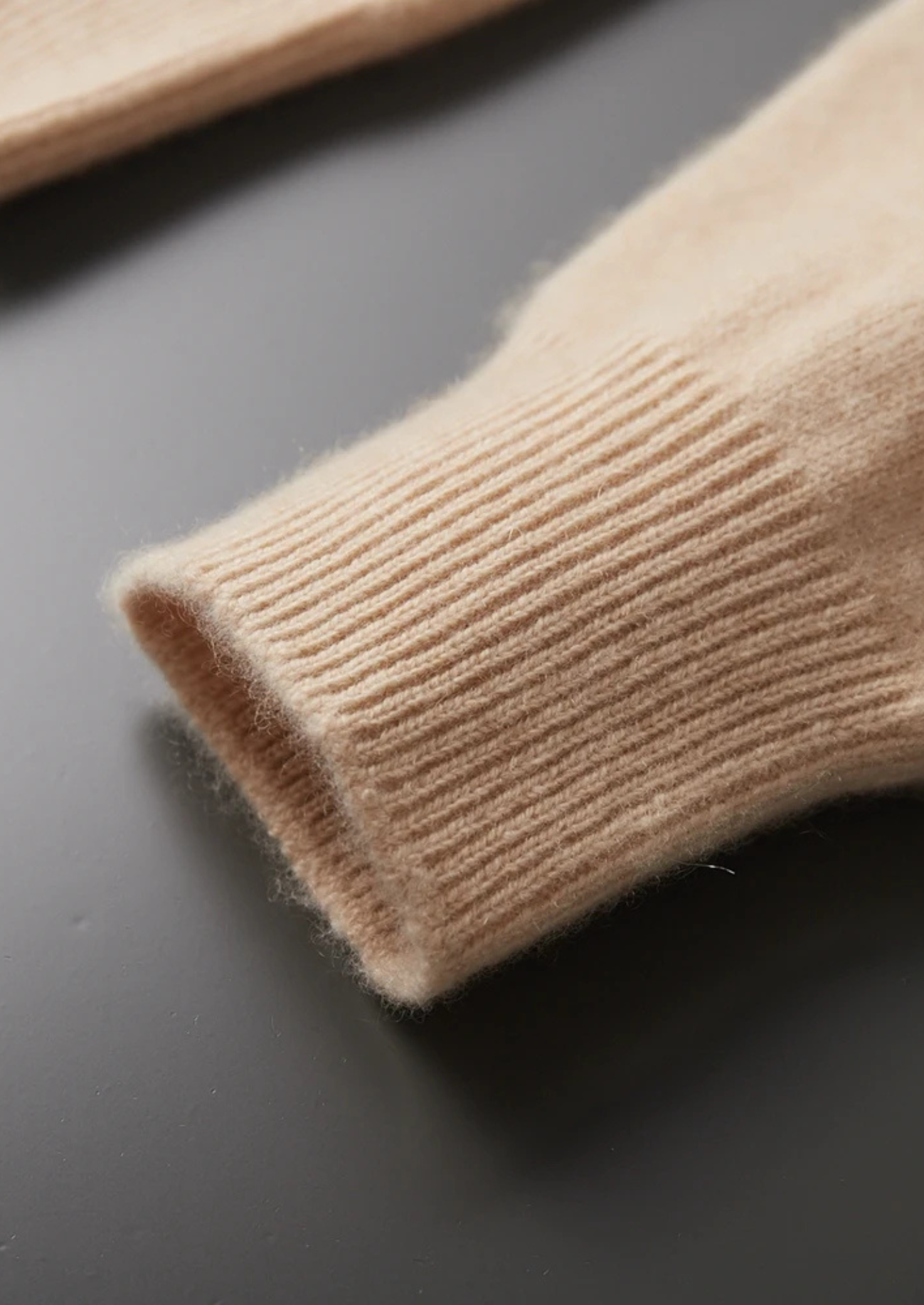 Extra-Fine Merino Wool Classic Crewneck Sweater