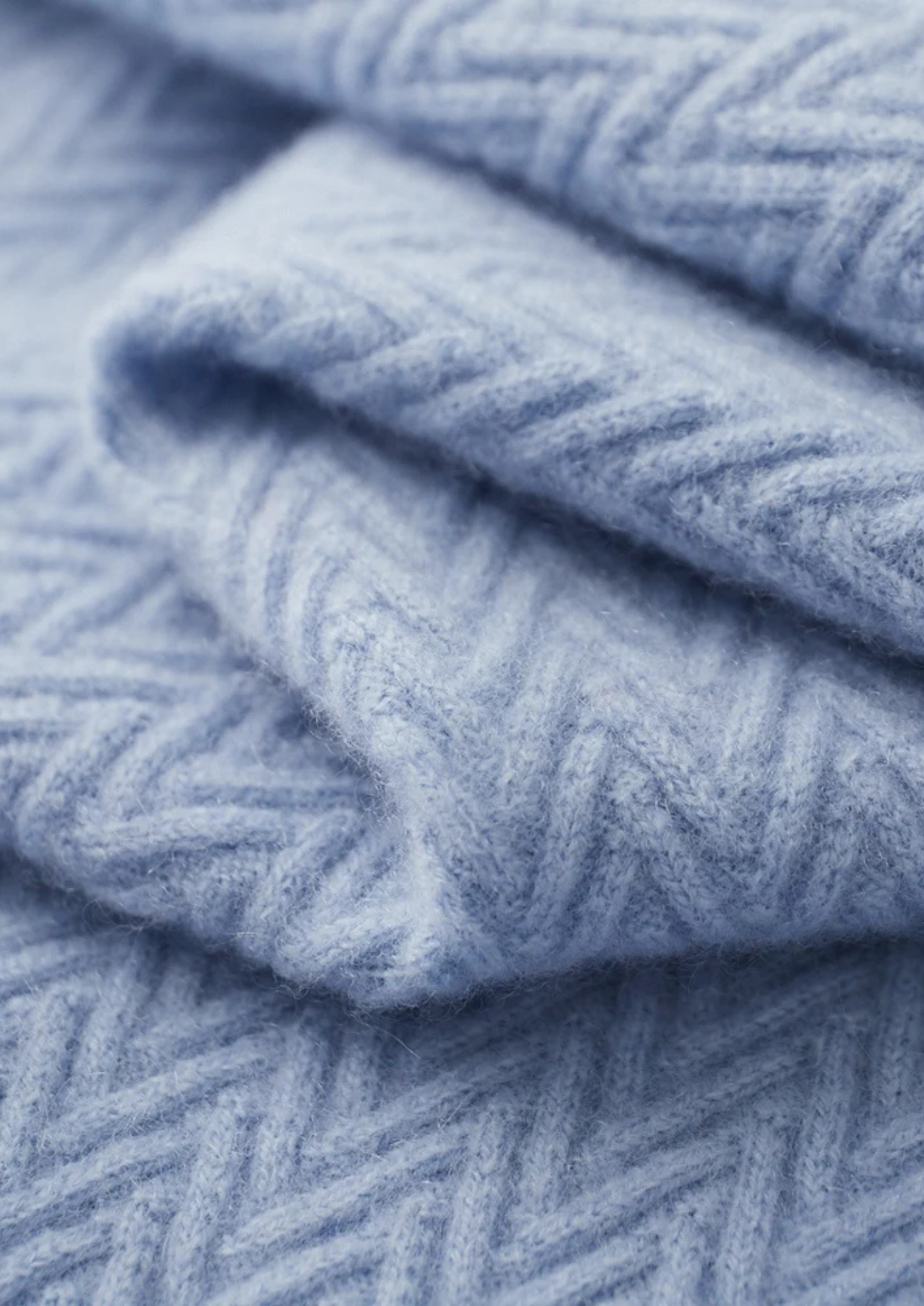 Cashmere Knit Sweater With Zigzag Pattern