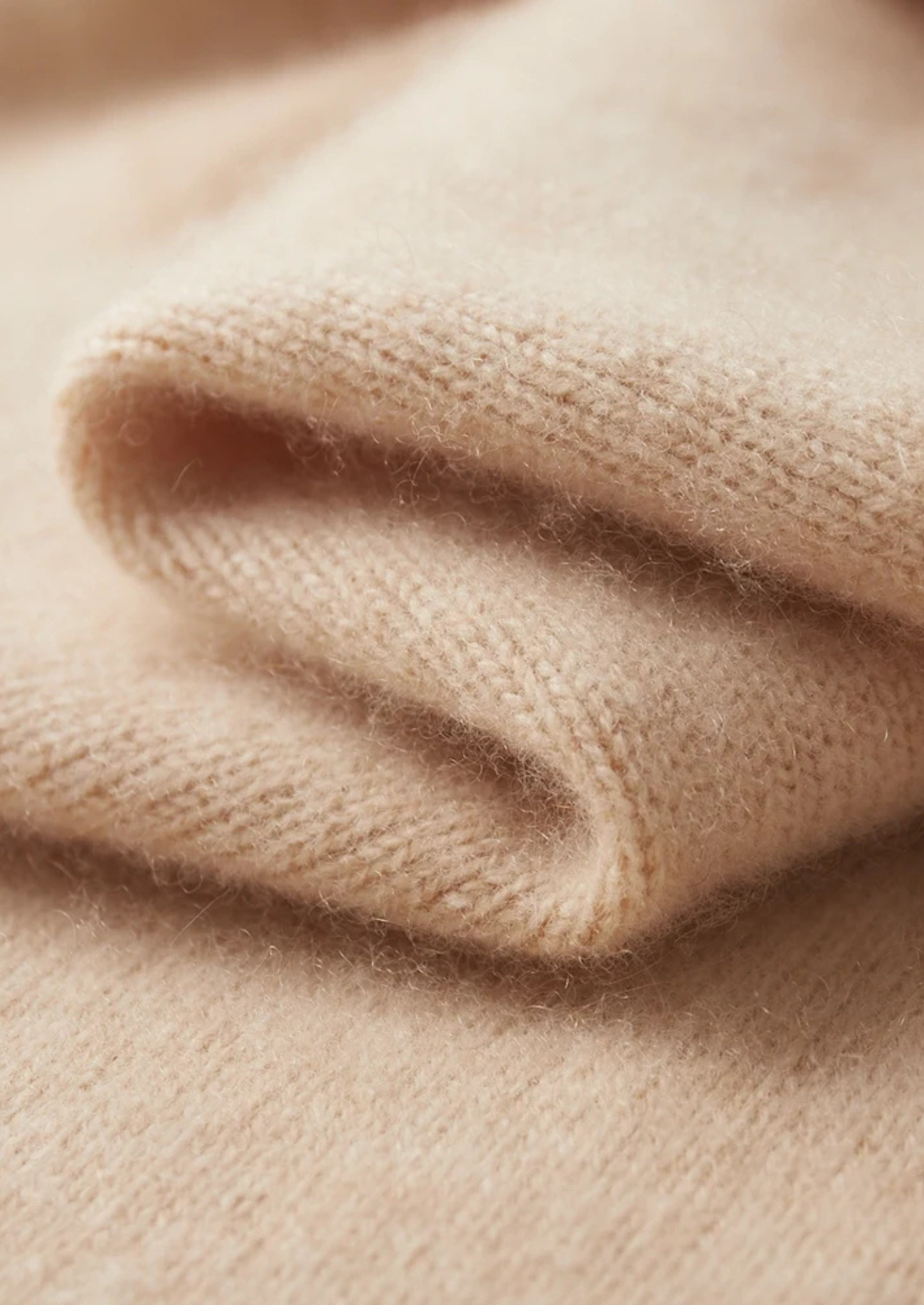 Extra-Fine Merino Wool Classic Crewneck Sweater