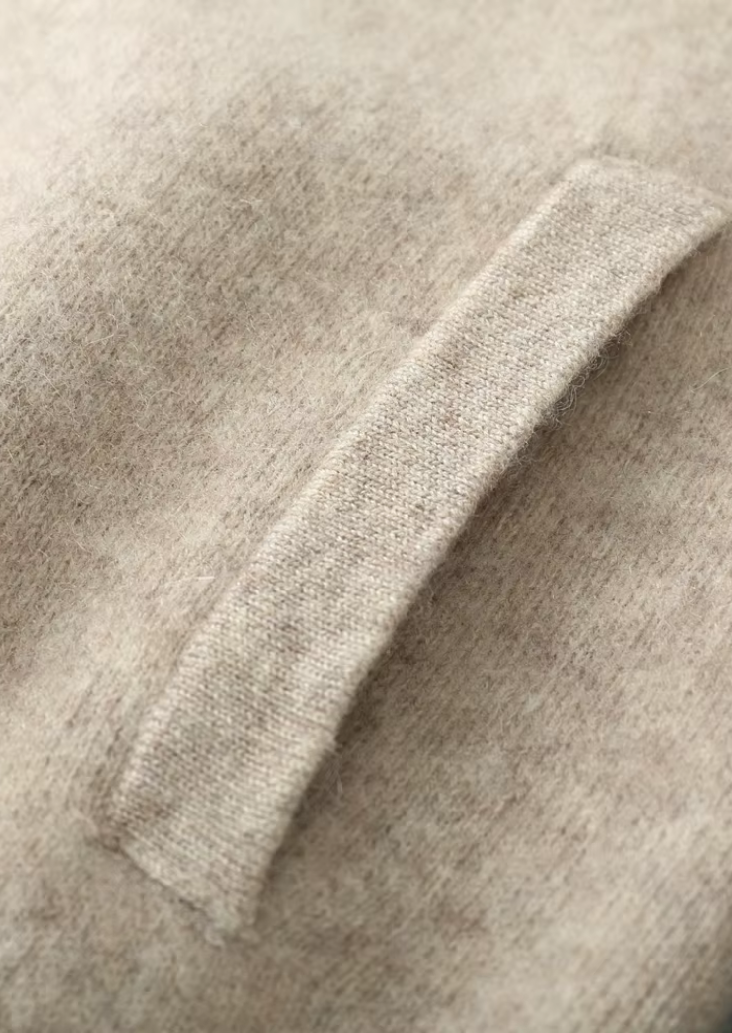 Merino Wool Extra-Fine V-Neck Knit Cardigan