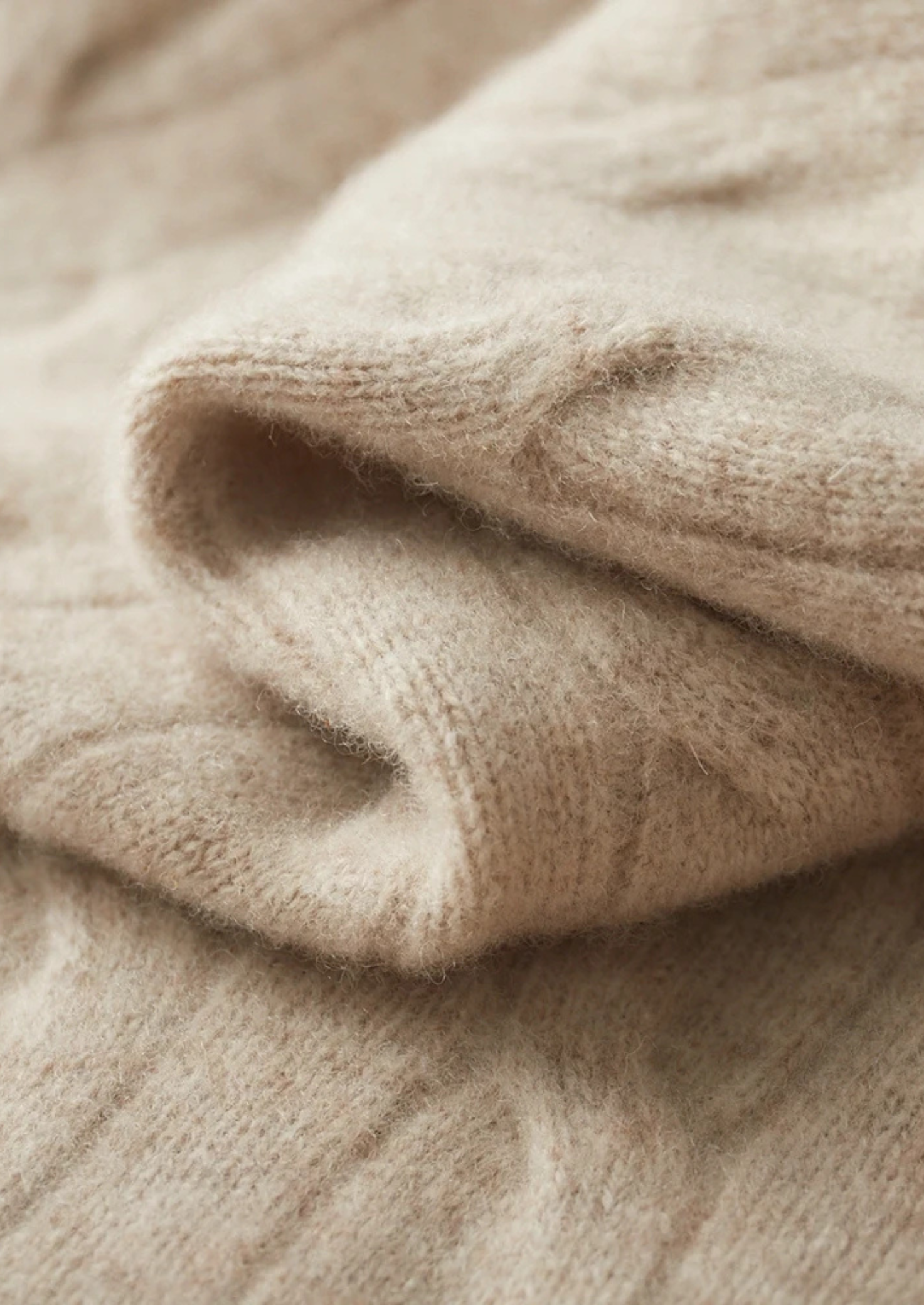 Men’s Half-Zip Cable Knit Sweater in Extra-Fine Merino Wool