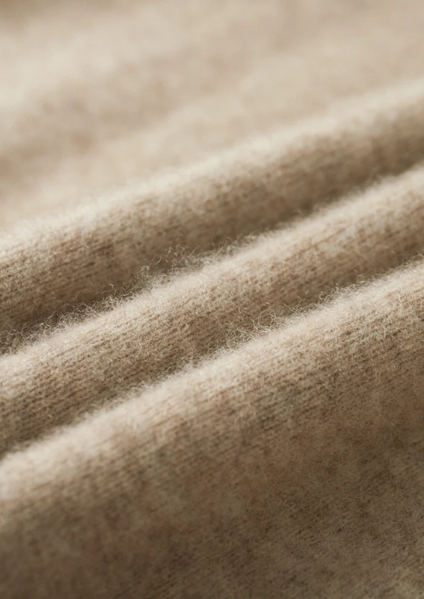 Men’s Zip-Up Cashmere Knit Set with Ribbed Details