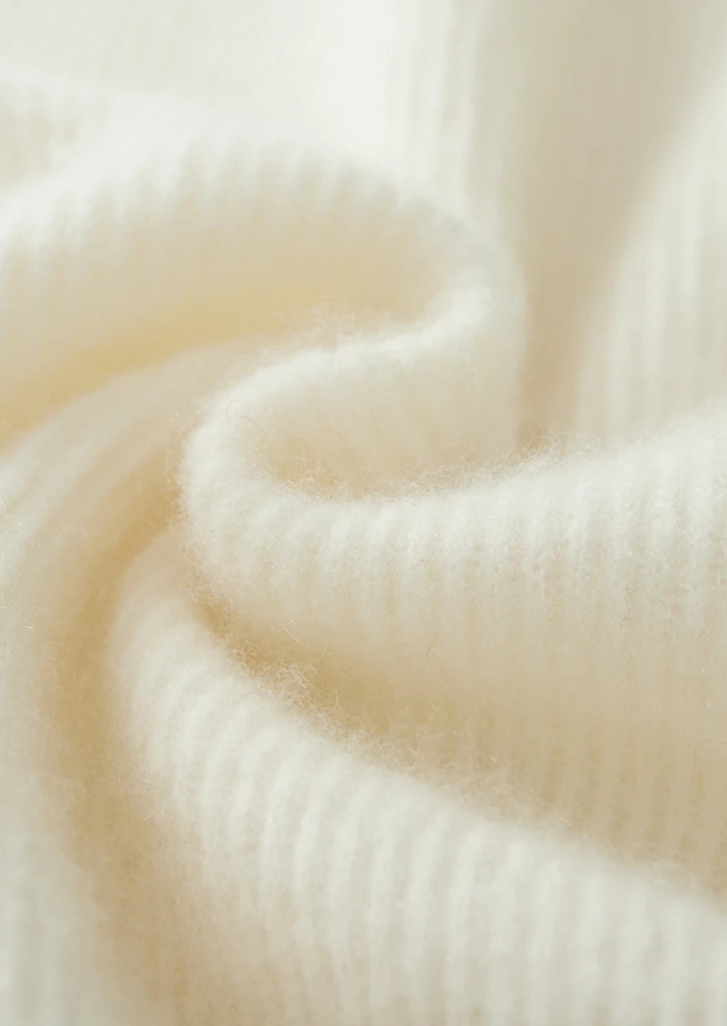 Men’s Extra-Fine Merino Wool Ribbed Knit Zip Cardigan