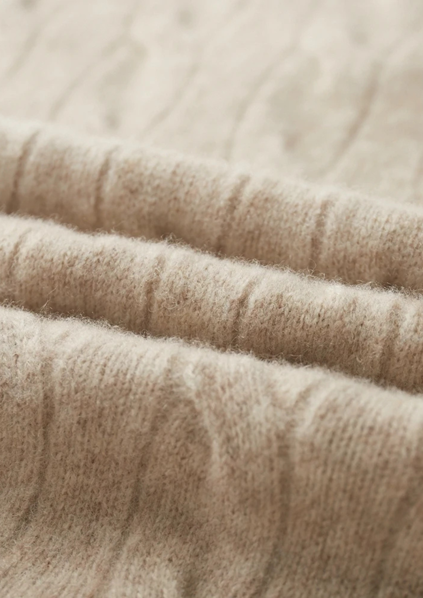 Men’s Half-Zip Cable Knit Sweater in Extra-Fine Merino Wool