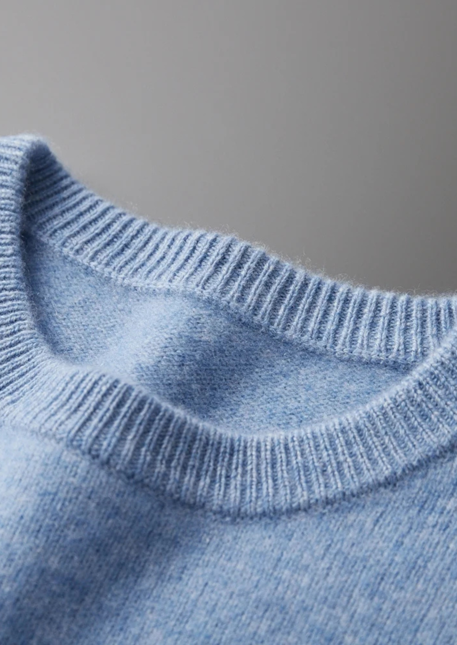 Extra-Fine Merino Wool Classic Crewneck Sweater