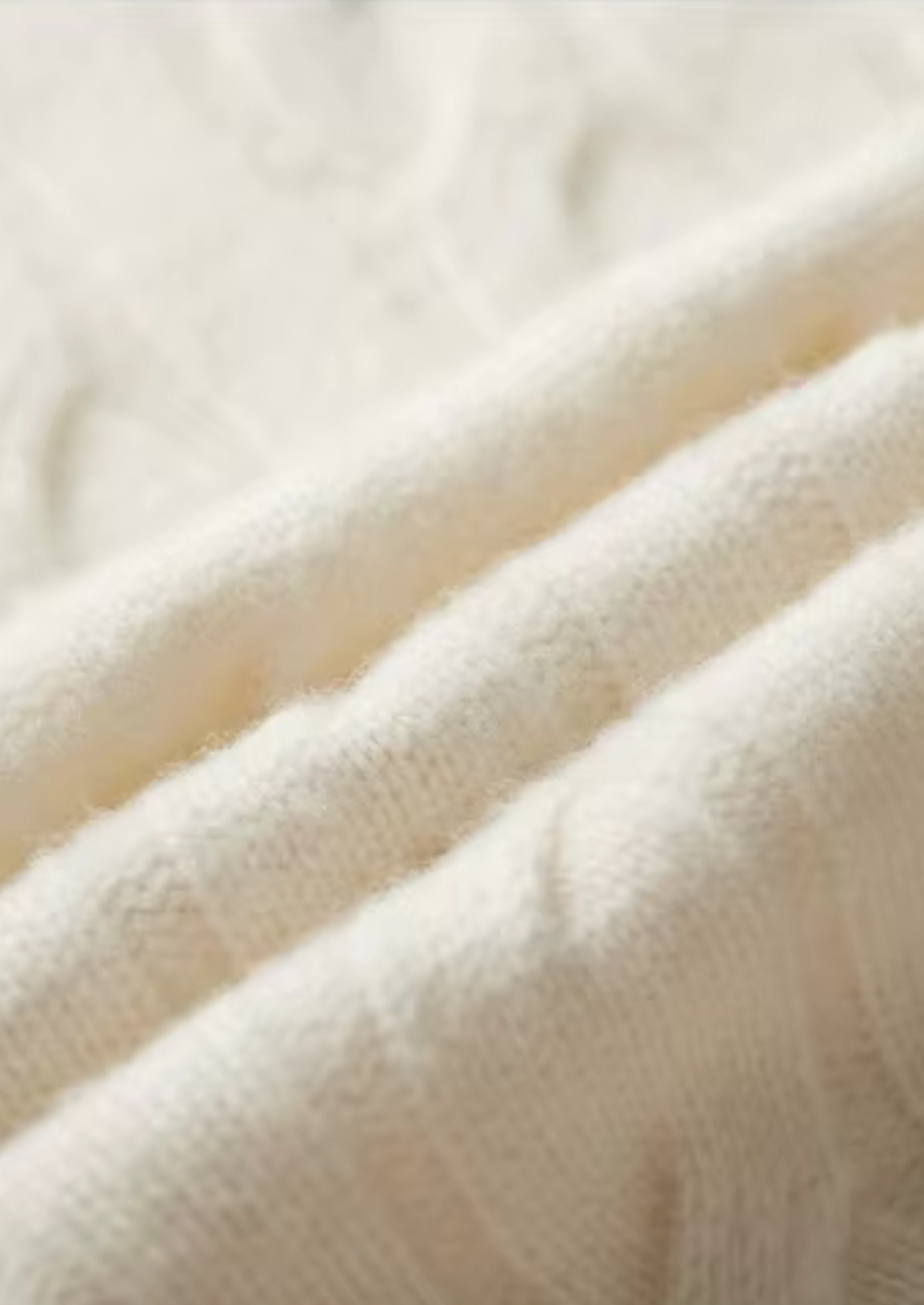 Men’s Merino Wool Double-Tone Cable Knit Zip Cardigan