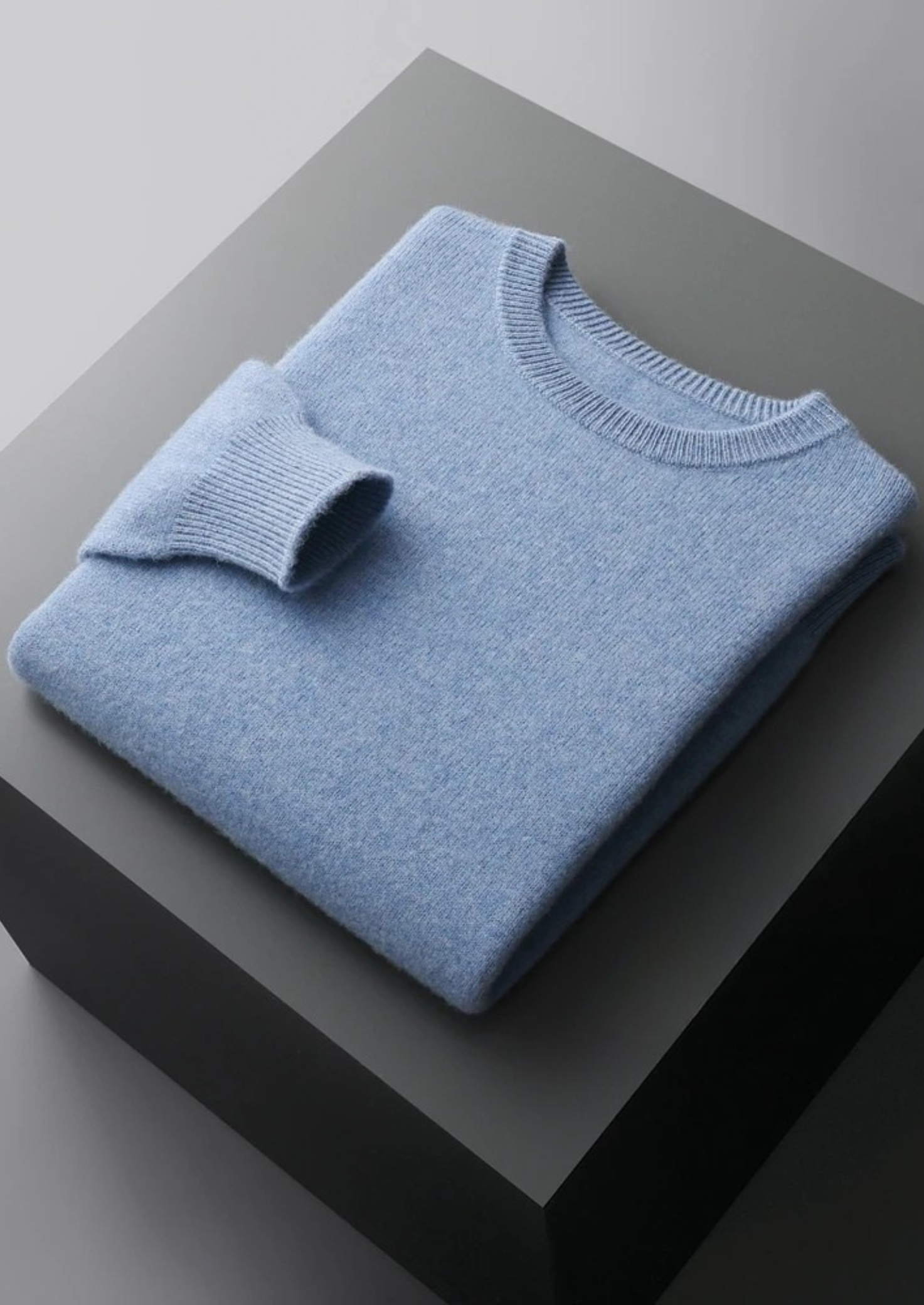 Extra-Fine Merino Wool Classic Crewneck Sweater