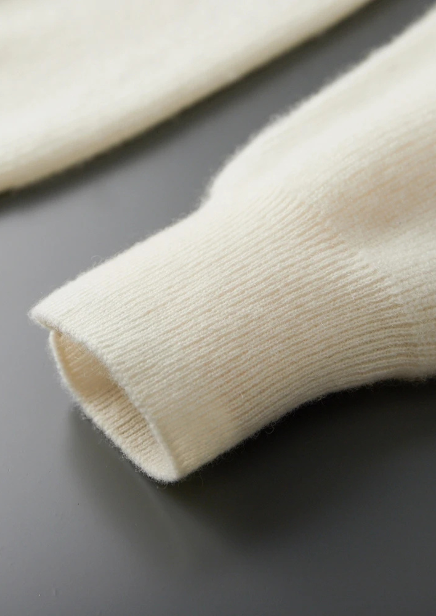 Men’s Cashmere Ribbed Half-Zip Knit Sweater