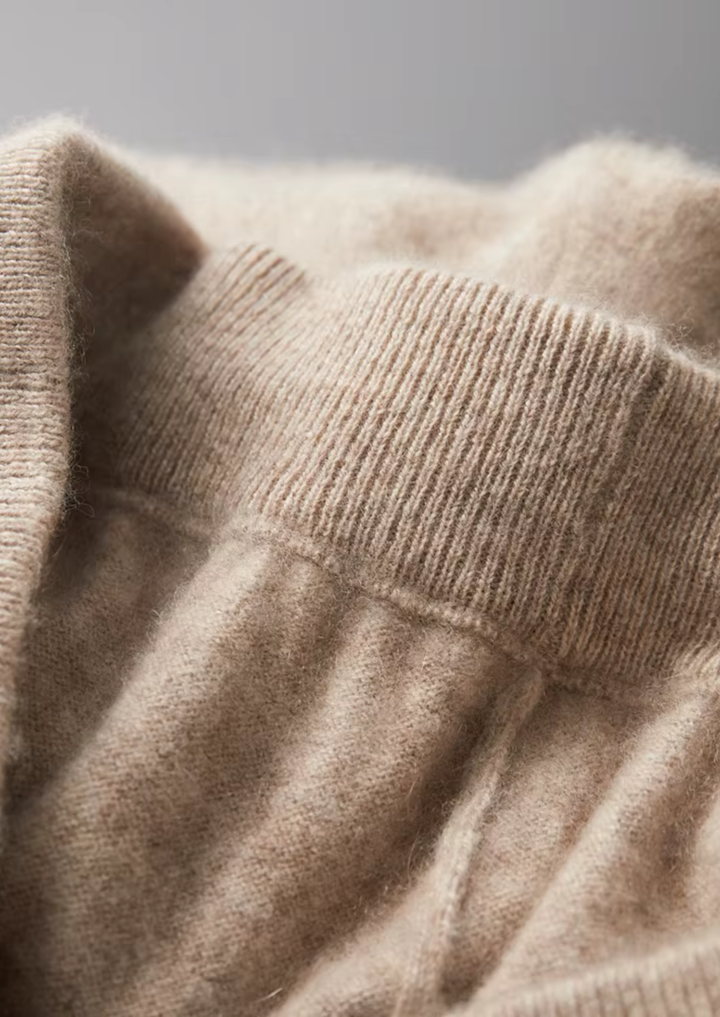 Premium Cashmere V-Neck Set