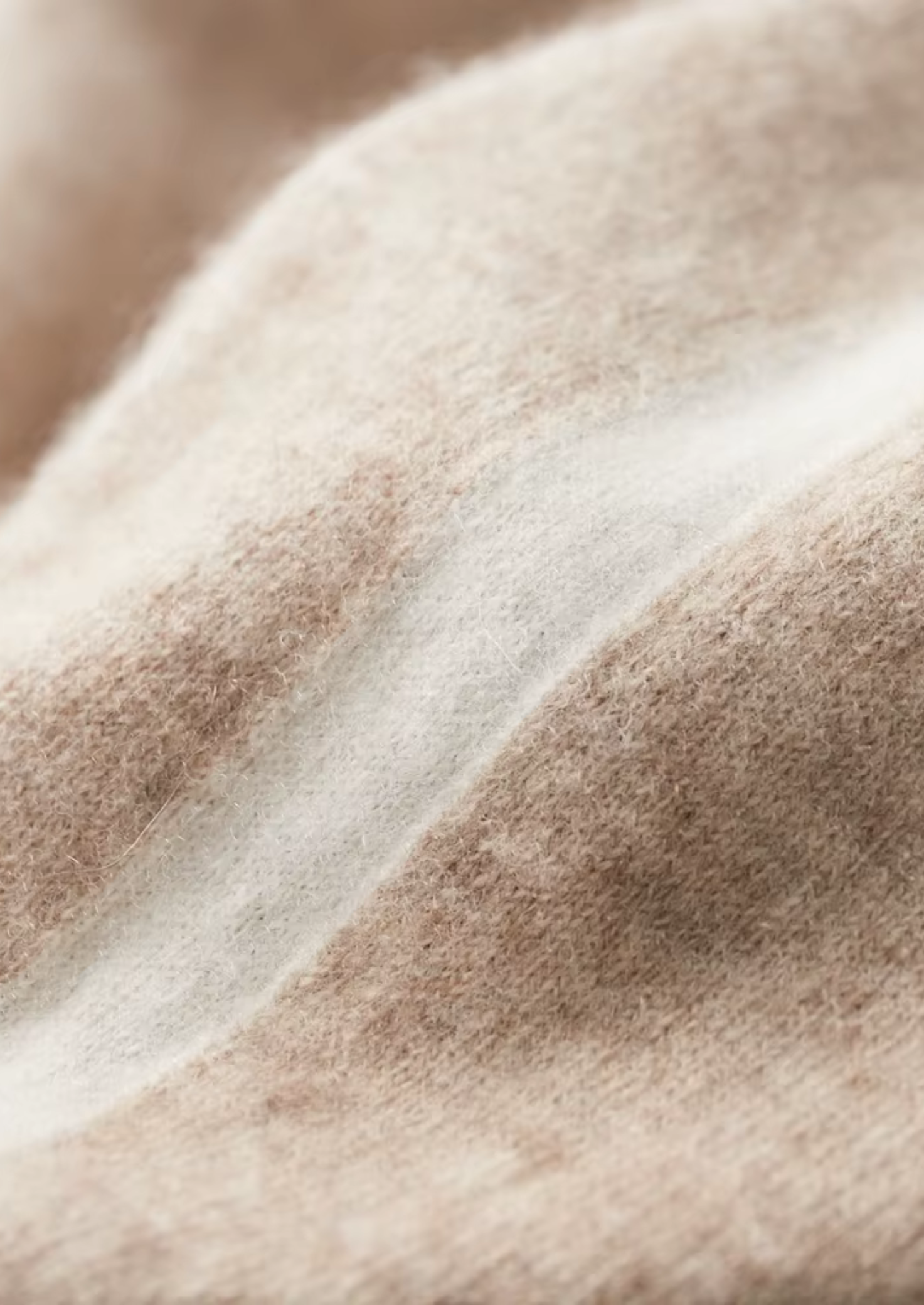 Premium Cashmere V-Neck Set